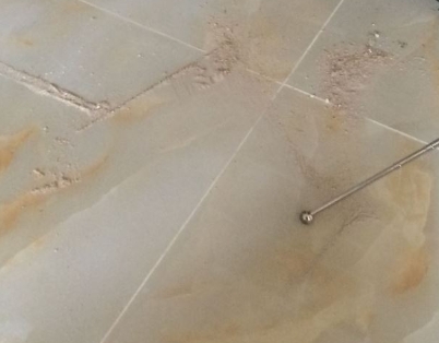 沙河口瓷砖空鼓维修公司分享粘合剂选择不当在瓷砖铺贴过程中可能导致以下问题
